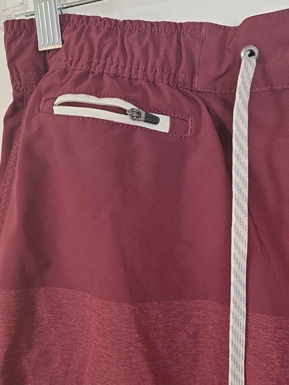 Vuori Burgundy Medium Performance Shorts NWOT - Picture 3 of 6